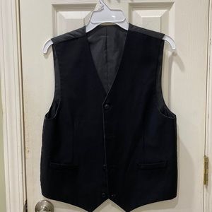 Boy’s reversible suit vest. Think it is boy’s extra large.